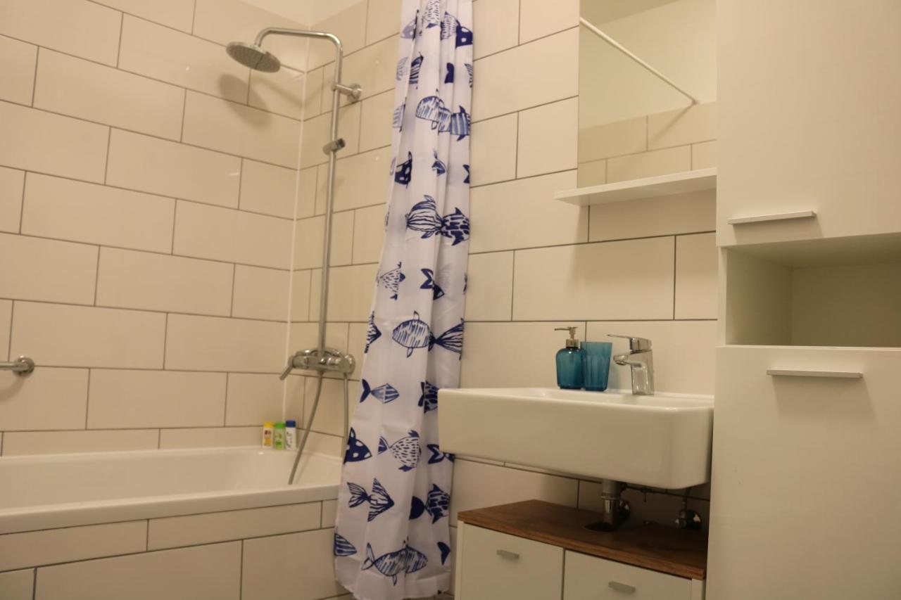 Apartment D&E Punat - Free Parking And Wi-Fi Bagian luar foto