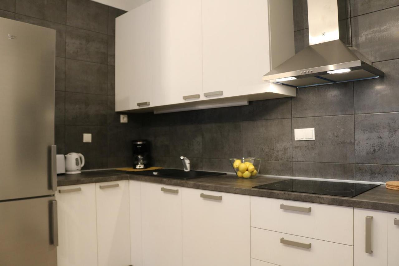 Apartment D&E Punat - Free Parking And Wi-Fi Bagian luar foto
