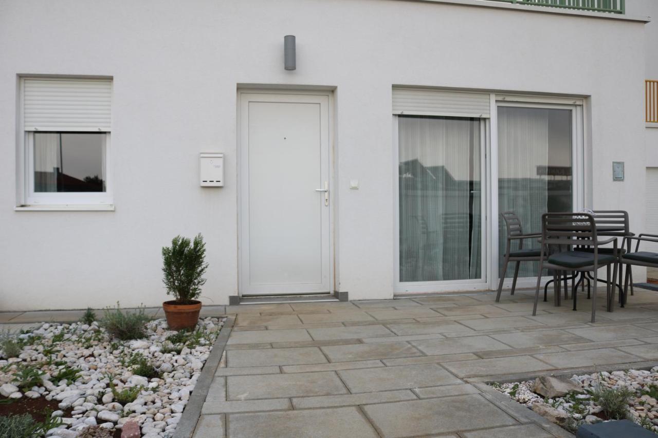 Apartment D&E Punat - Free Parking And Wi-Fi Bagian luar foto